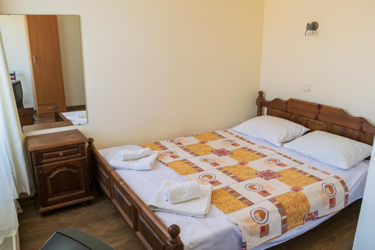 Guest House Eos Sozopol Eksteriør bilde
